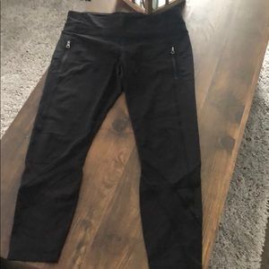 Lululemon 7/8 mesh leggings